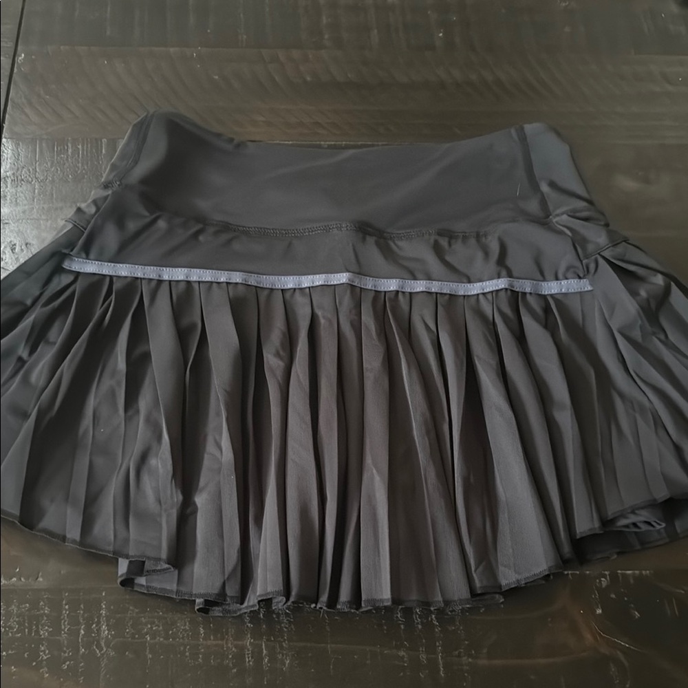 Black Tennis Skirt with Pleats - Picture 2 of 7